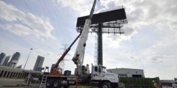 Commercial Sign Installation Services and Ongoing Maintenance – Media ...